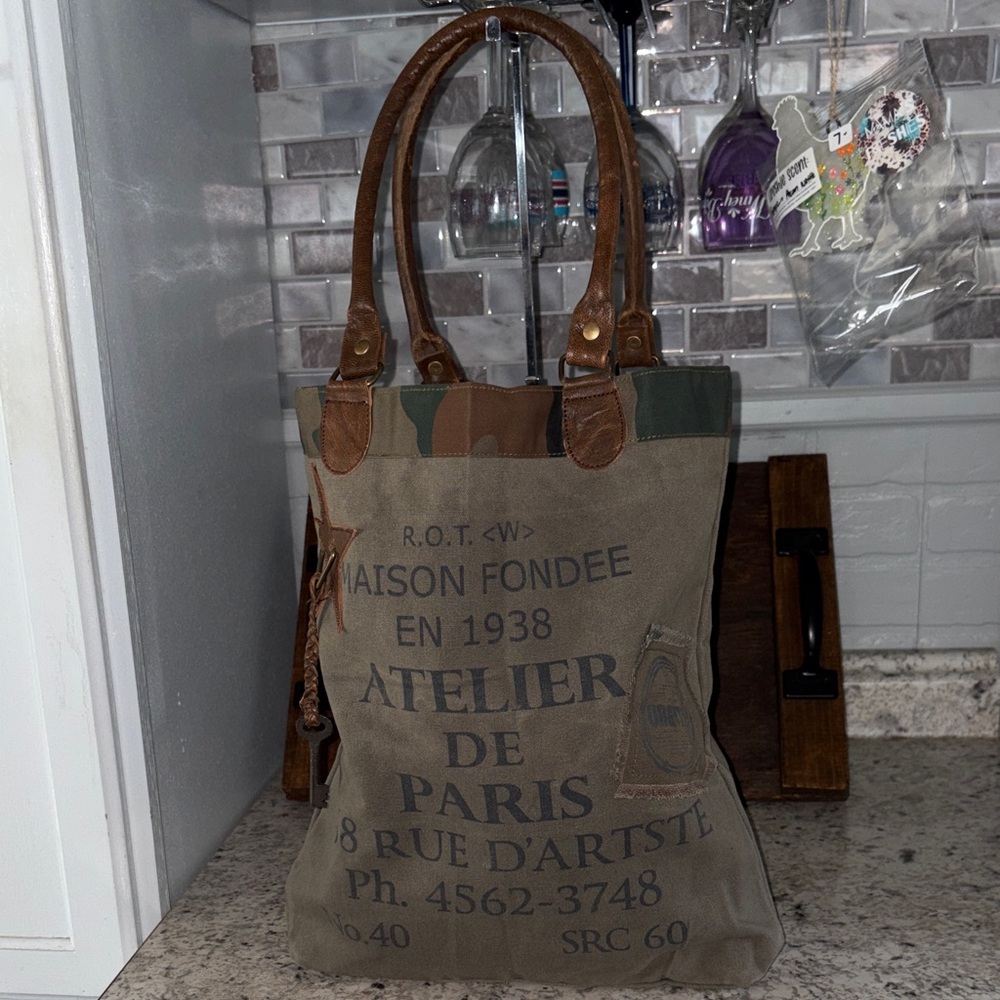 EUC Stuffed Canvas Atelier de Paris Tote Bag with Brown Leather Handles